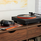 JBL Spinner BT Bluetooth Turntable - Black/Orange-10